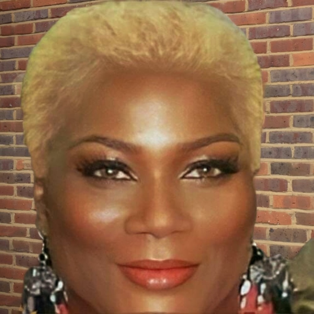 Meet your Posher, Shirley